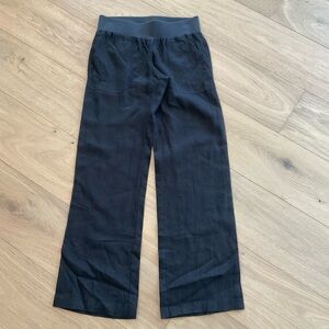 Low-Rise Black Linen Pants
